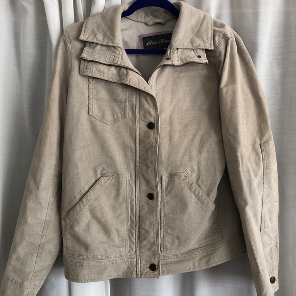 Woman’s Eddie Bauer Corduroy Jacket - Picture 2 of 6